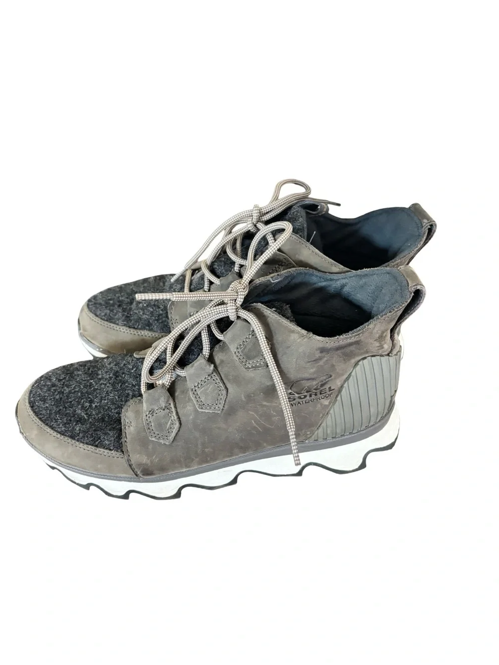 Sorel Caribou Kinetic boot